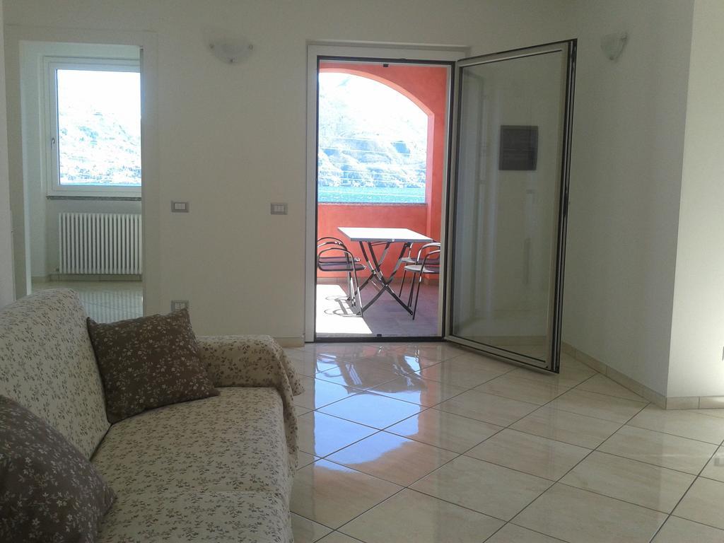 Villa Casa Azalea à San Siro  Chambre photo